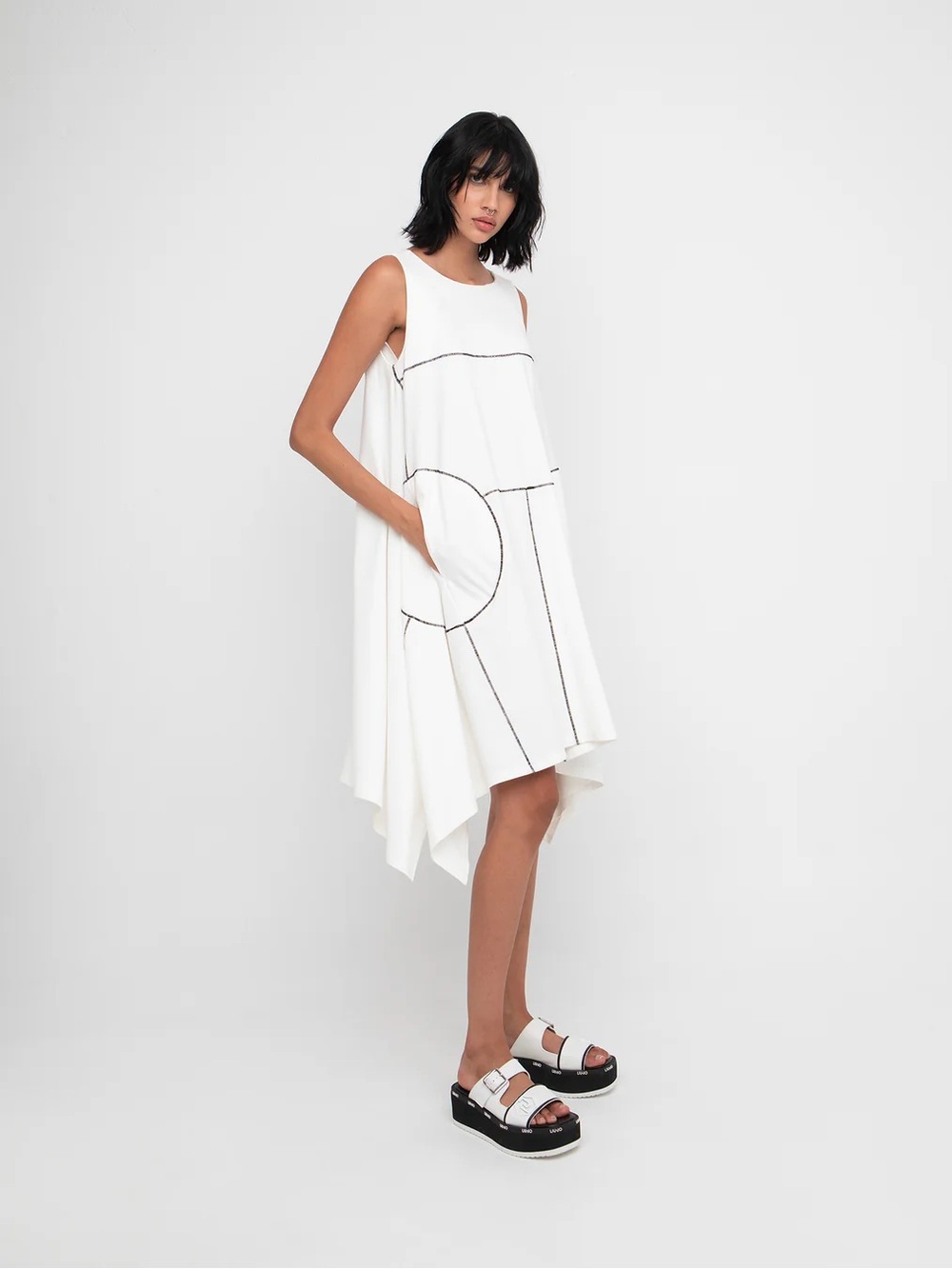 Ozai‎ N Ku Greco Dress